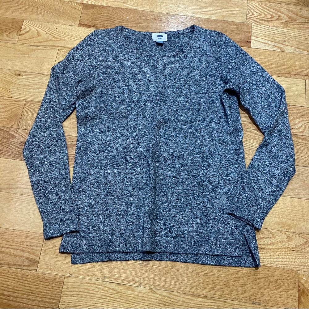 Grey sweater